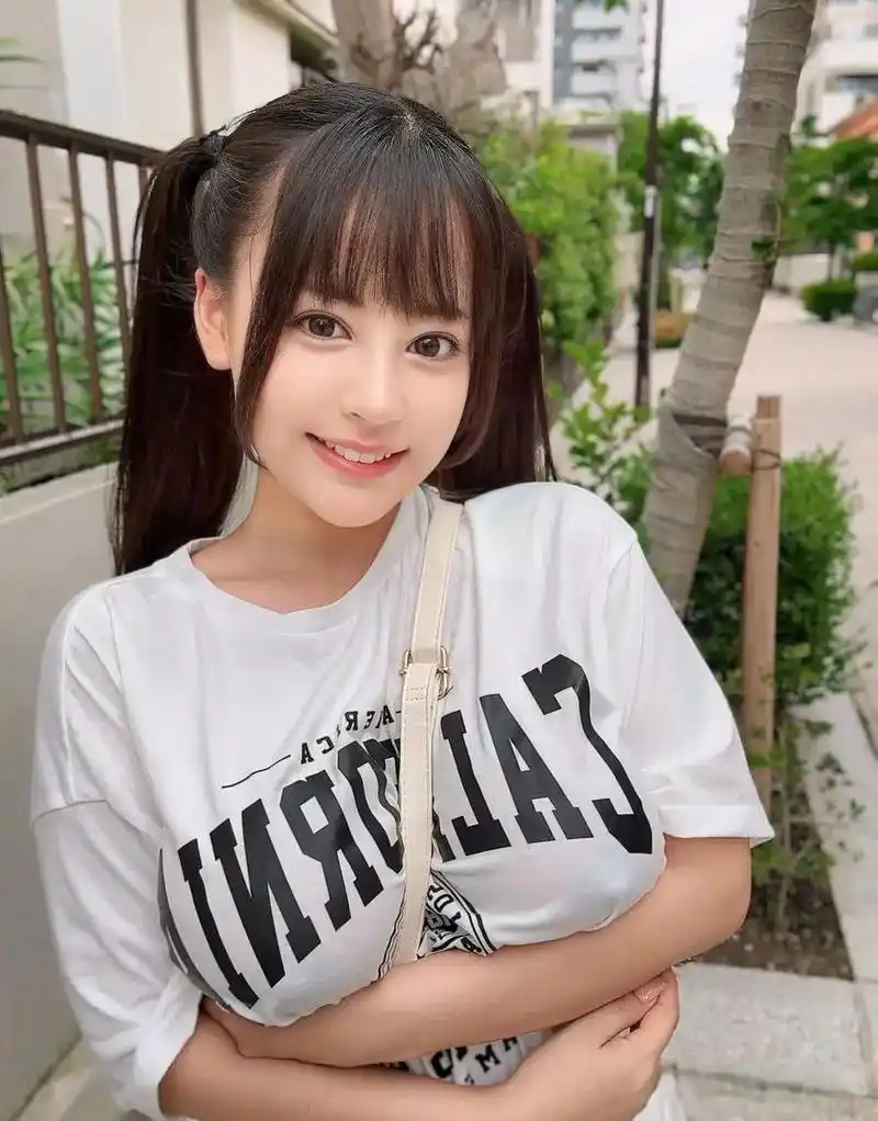 今日精选影片封面
